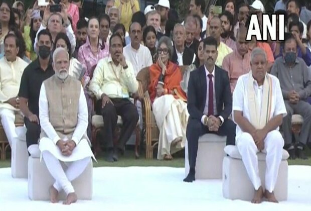 PM Modi, Vice President Dhankar attend prayer meet at Gandhi Smriti