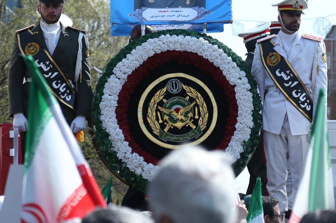 IRAN-TEHRAN-FUNERAL