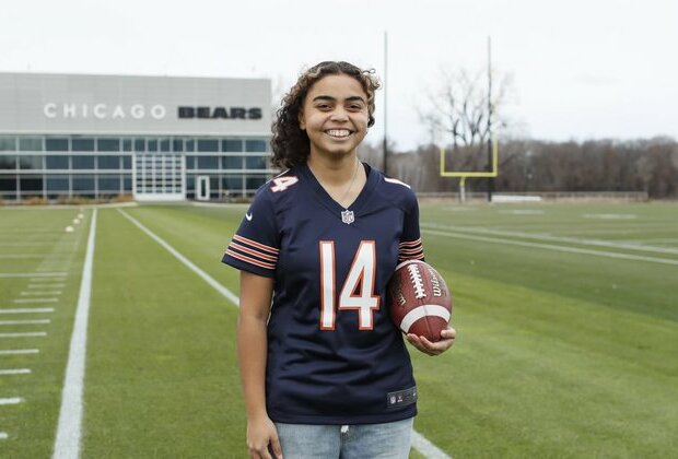 Bears&#039; Latino Youth Honors nominee selected as league finalist