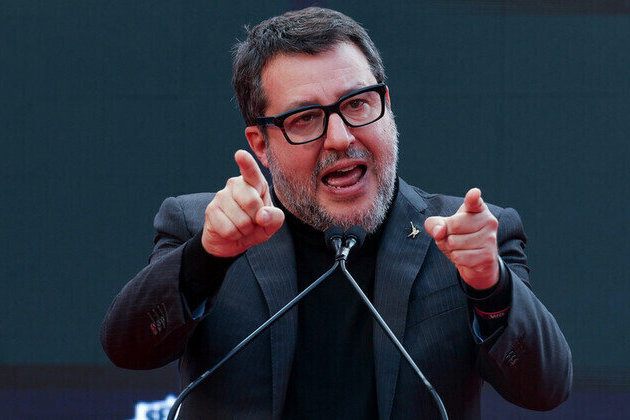 Italian deputy PM tells Zelensky to agree to peace