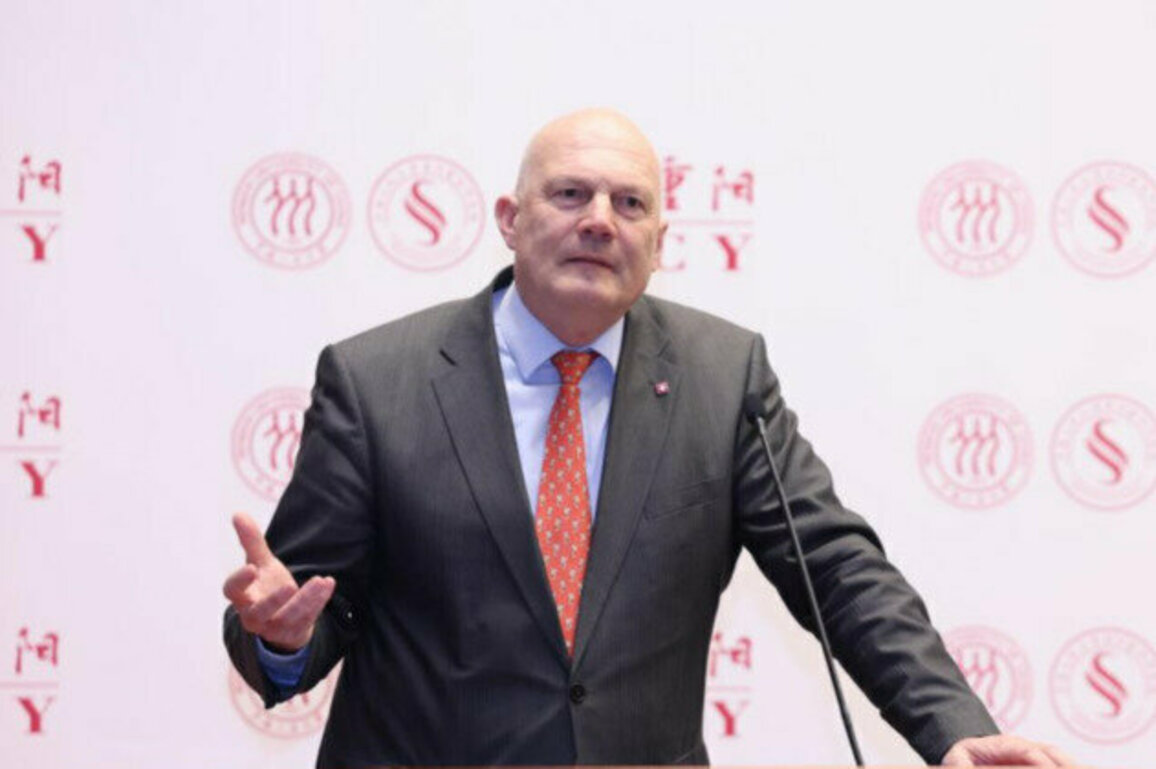 Swiss ambassador to China highlights Sino-Swiss relations as a model