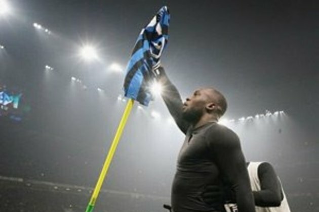 A month into lockdown, Serie A torn over return to action