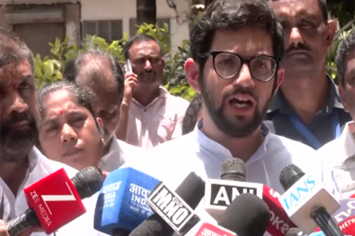 "They arrest people just for show": Aaditya Thackeray slams Maharashtra law and order over Pune illicit liquor deaths