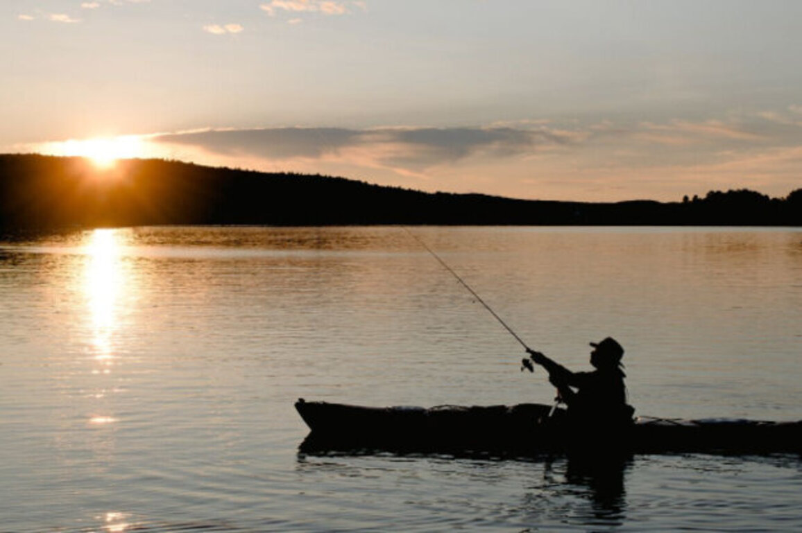 Bulgaria Doubles Fishing Fees for 2026