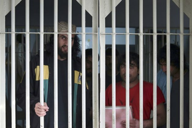 Taliban Team Arrives In Kabul To Monitor Release Of Prisoners