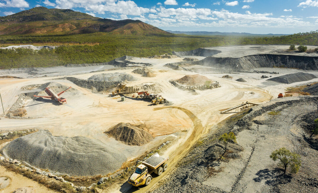 EQR again taps market while having high hopes for year ahead