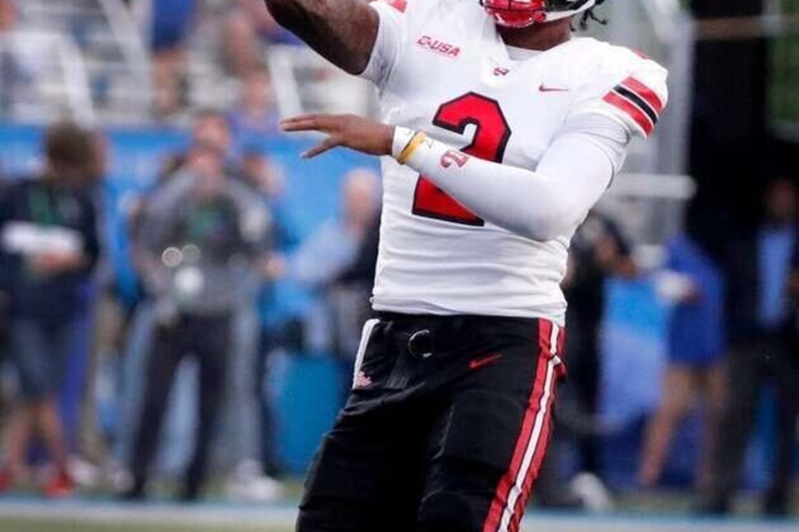 Report: Journeyman QB TJ Finley hits portal, seeks 7th year of eligibility