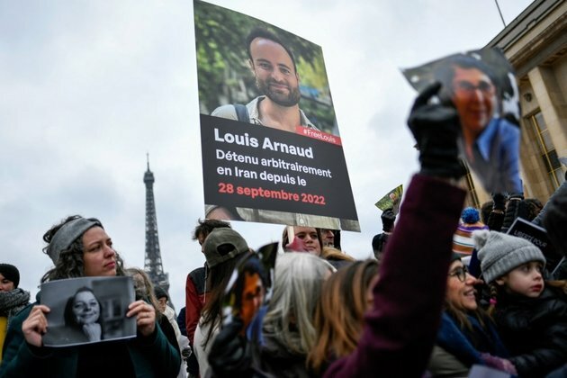 Paris Rallies Demand Freedom for Europeans in Iran