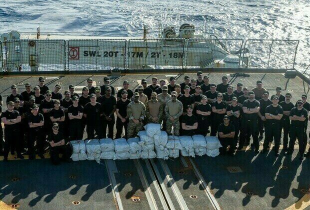 Significant seizure of illegal narcotics by HMCS Harry DeWolf as part of Operation CARIBBE