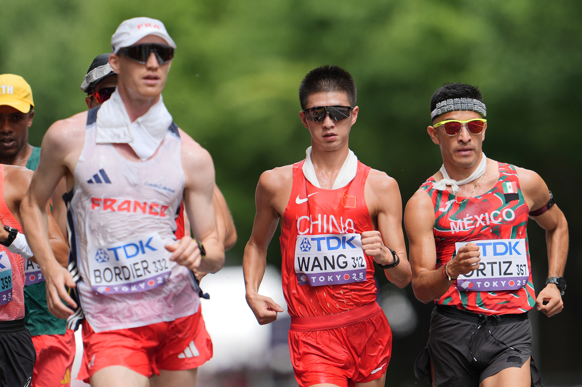 (SP)JAPAN-TOKYO-ATHLETICS-WORLD ATHLETICS CHAMPIONSHIPS-MEN'S 20KM RACE WALK-FINAL