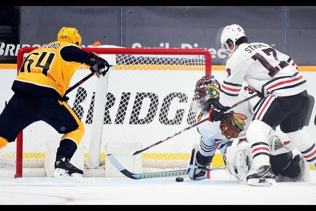 Roman Josi's OT goal pulls Predators past Blackhawks