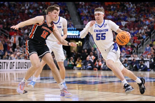 No. 6 Creighton overpowers No. 15 Princeton in Sweet 16