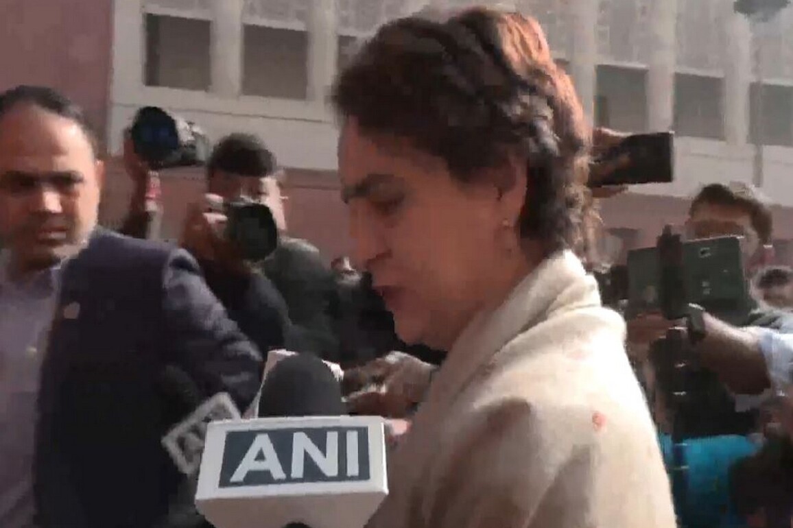 "We should also discuss issue of pollution": Priyanka Gandhi demands debate over AQI in Winter session