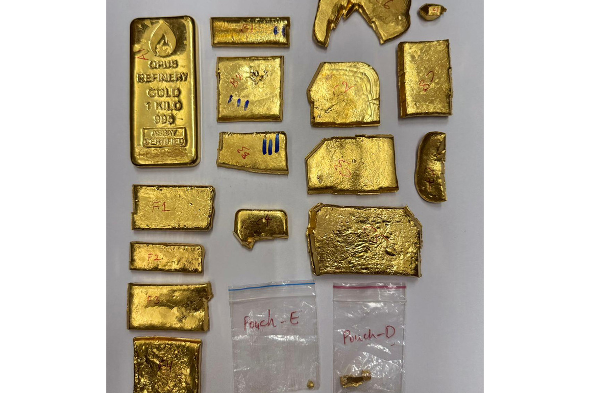 DRI cracks down on major gold smuggling syndicate in Mumbai, 11 held