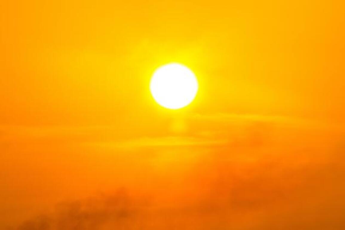 Heatwave pushes temperatures above 35 Celsius across Japan