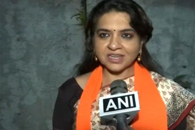 "They are here for regressive thoughts": Shiv Sena's Shaina NC slams Aaditya Thackeray