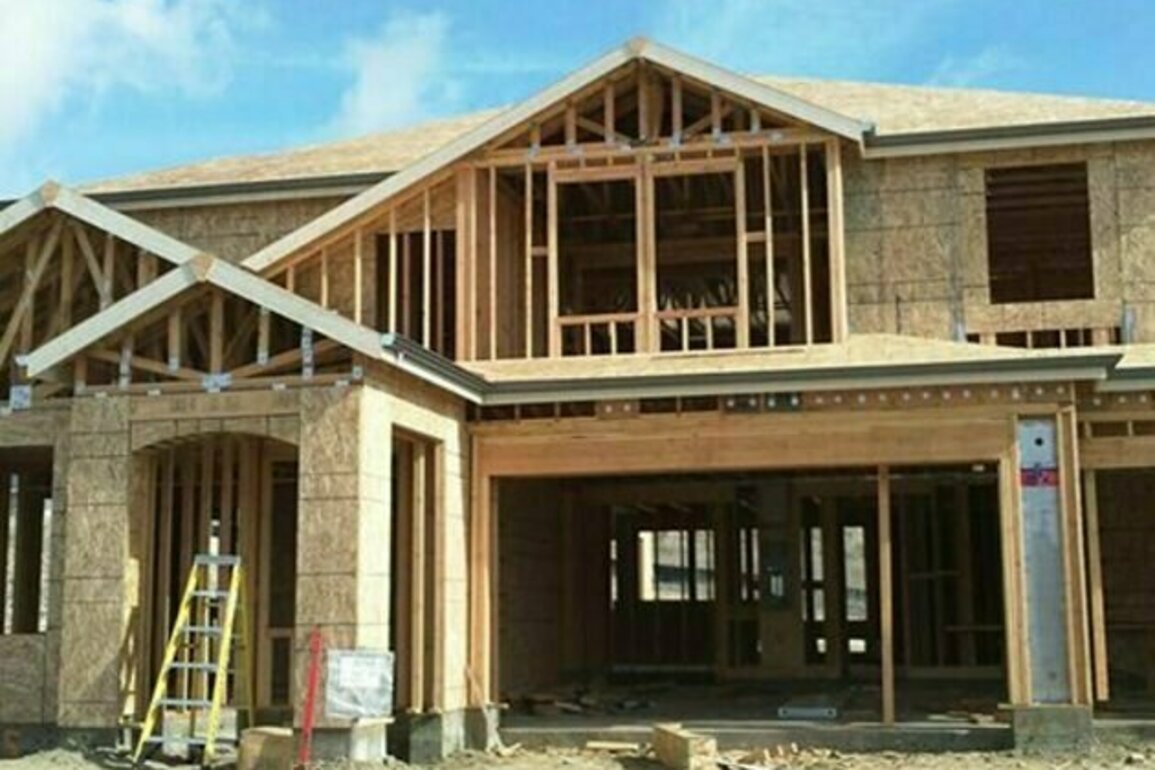 Canadian-Made Materials Can Cut Building Emissions at No Extra Cost