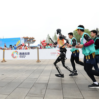 (SP)CHINA-BEIJING-E-TOWN HALF MARATHON AND HUMANOID ROBOTS HALF MARATHON (CN)