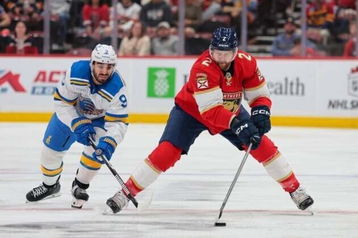 Blues take charge late, end Panthers' win streak
