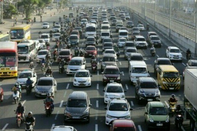 Car dealerships must display registration processing time: LTO