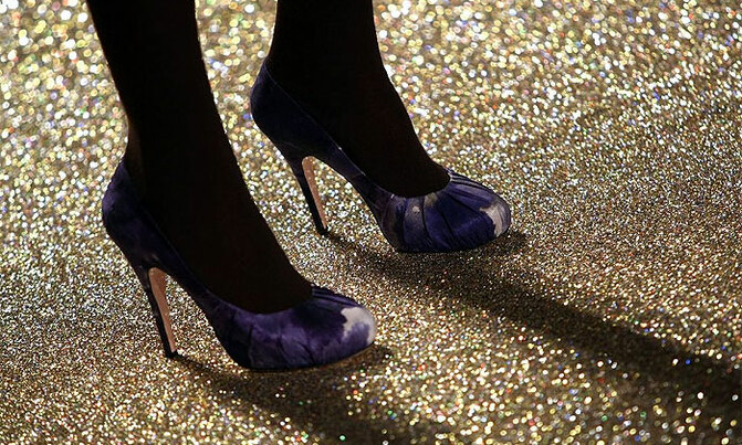 Careful! A wrong shoe choice could harm your toes Careful! A wrong shoe choice could harm your toes