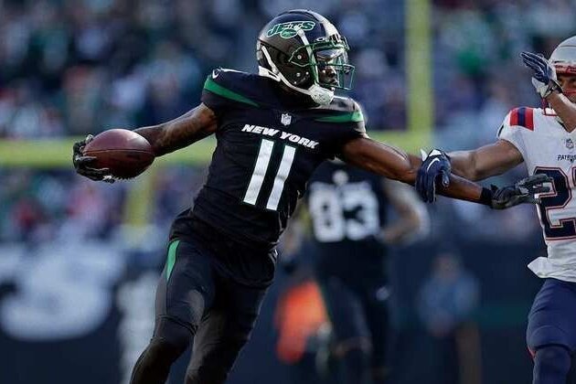 Updates: WR Mims among latest roster moves
