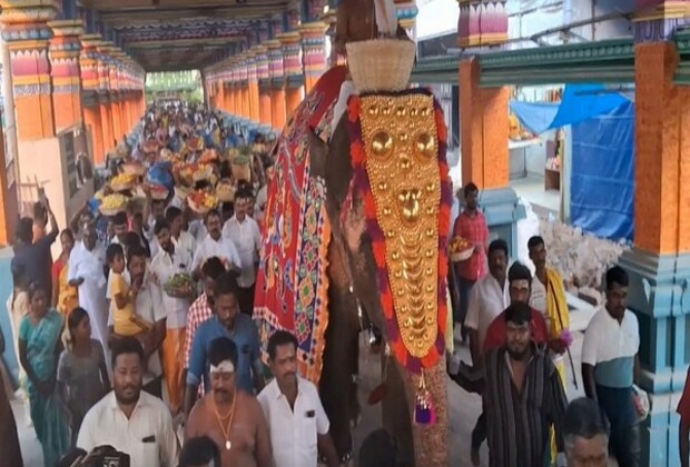 Thousands of devotees participate in Poochorithal festival at Samayapuram Mariamman Temple