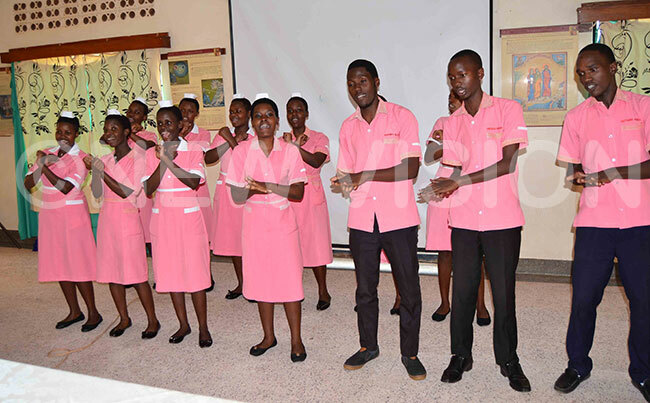  tudents from t ichael ubaga ospital ursing chool singing a song about handwashing during the celebrations 