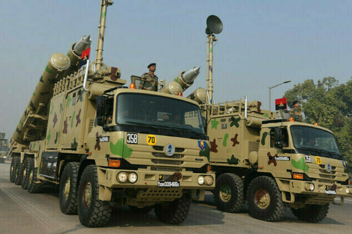 Indian military eyes 800km-range BrahMos missiles  media