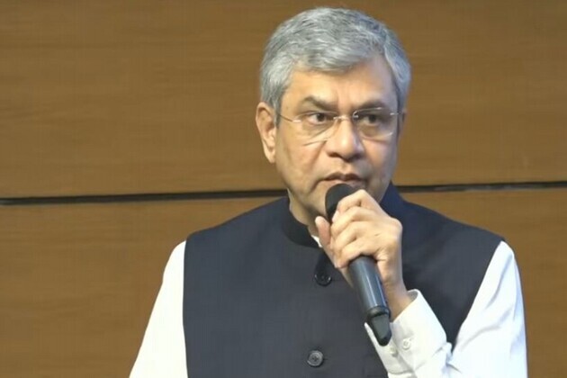 Cabinet approves expansion of Srinagar Airport to 71,500 sqmt from existing 20,659 sqmt; to invest Rs 1,677 crore