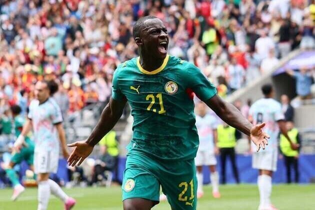 Habib Diarra gives Senegal 1-0 halftime lead over Belgium