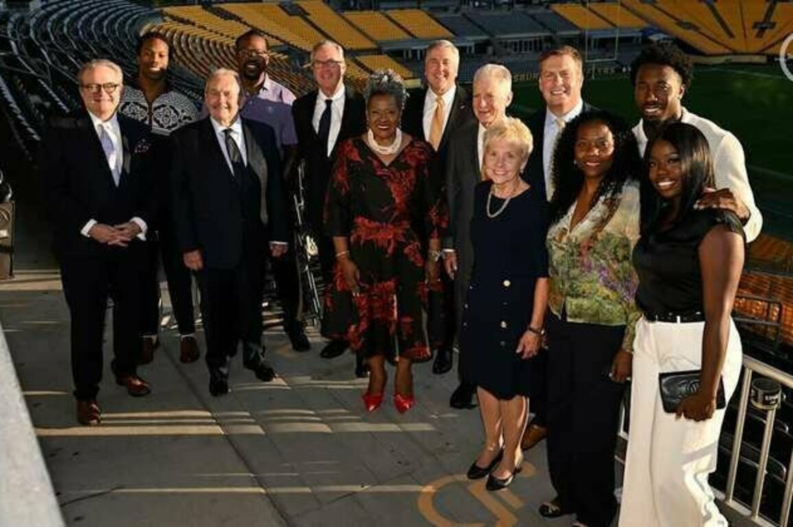 Honoring Pittsburgh's finest while helping others
