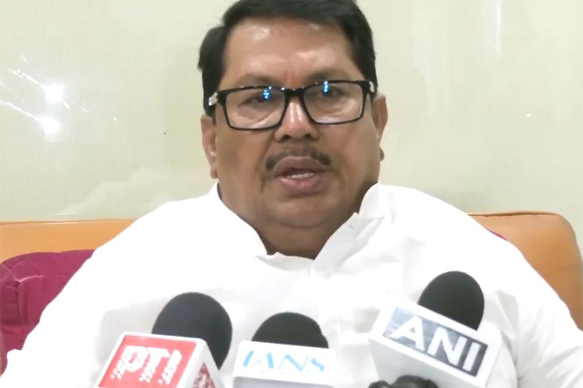 "80% Maharashtrians believe something fishy going on": Congress' Vijay Wadettiwar on Ajit Pawar's death in plane crash