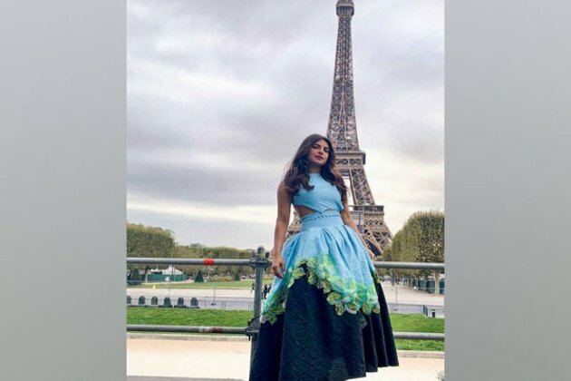 Priyanka Chopra shares a glimpse of her 'evening in Paris'