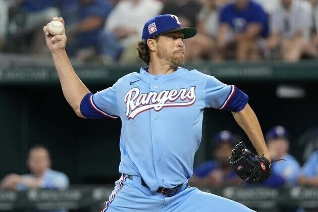 Veteran Rangers RHP Jacob deGrom invokes no-trade clause
