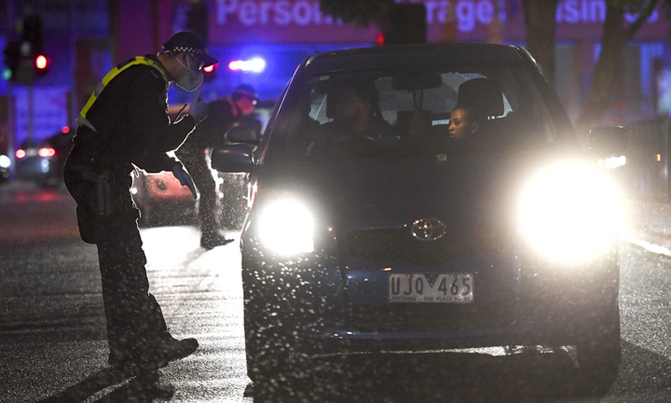 Panic-buying returns as Melbourne braces for lengthy lockdown Panic-buying returns as Melbourne braces for lengthy lockdown