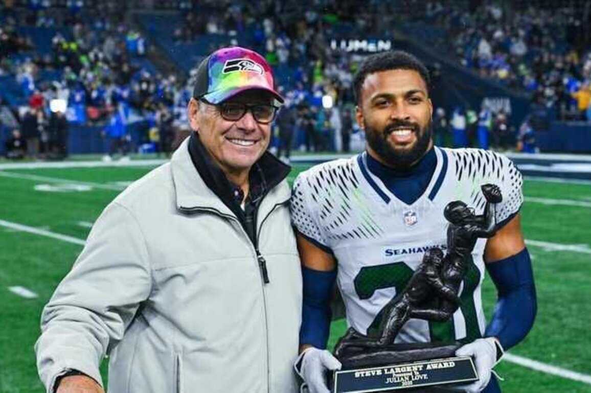 Julian Love Named 2025 Steve Largent Award Winner