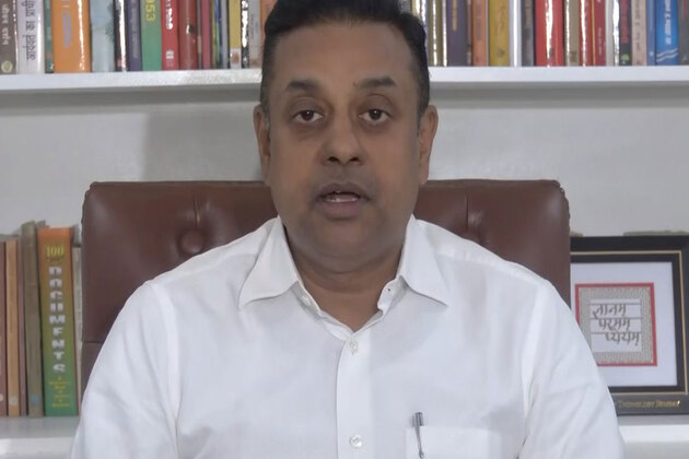"You are issuing threats," Sambit Patra hits out at Mamata Banerjee over SIR comments