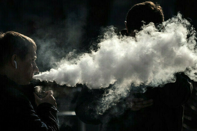 Russias top MP warns of complete ban on vapes