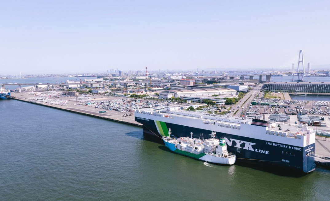LNG bunkering vessel (LBV) Kaguya the first Ship-to-Ship LNG Bunkering at Nagoya Port