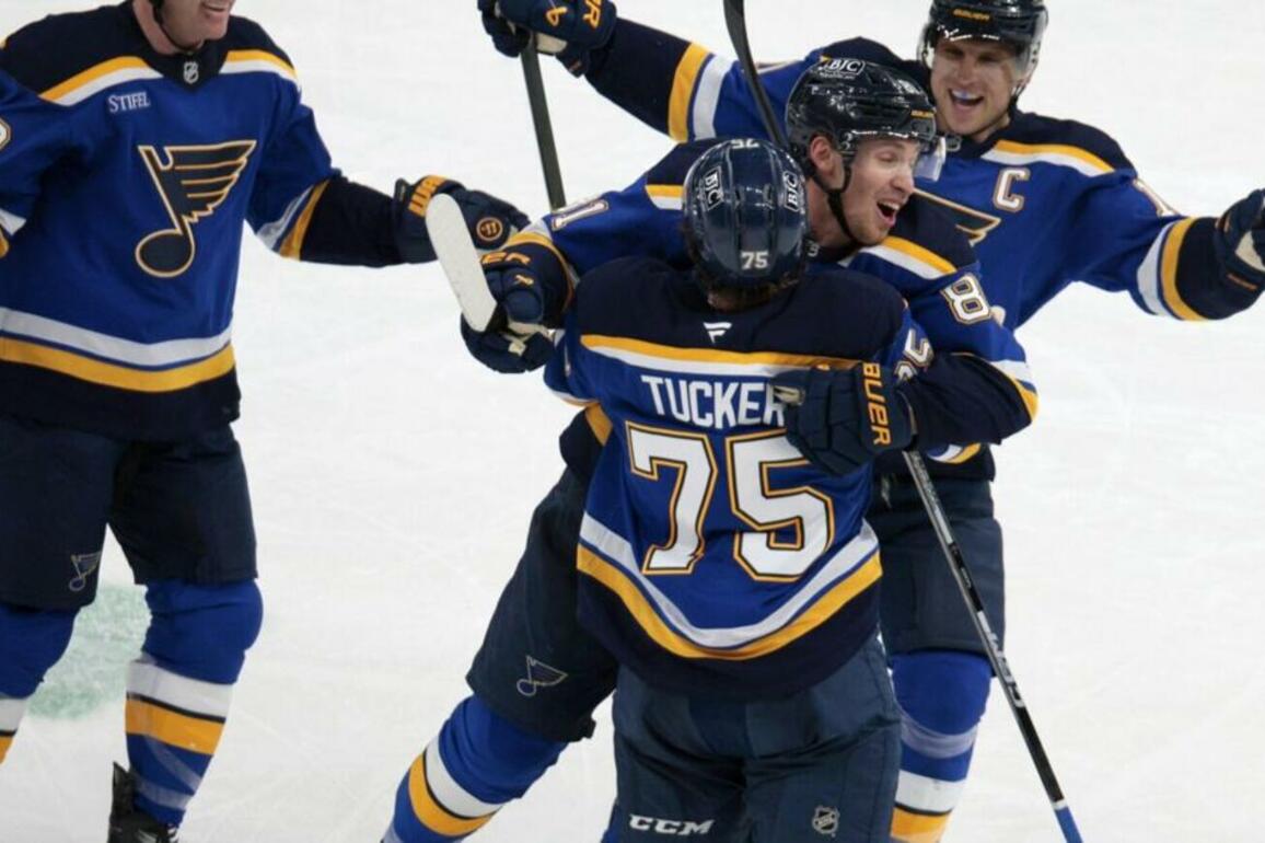Perfect time for Blues' Tyler Tucker's 1st multi-point game