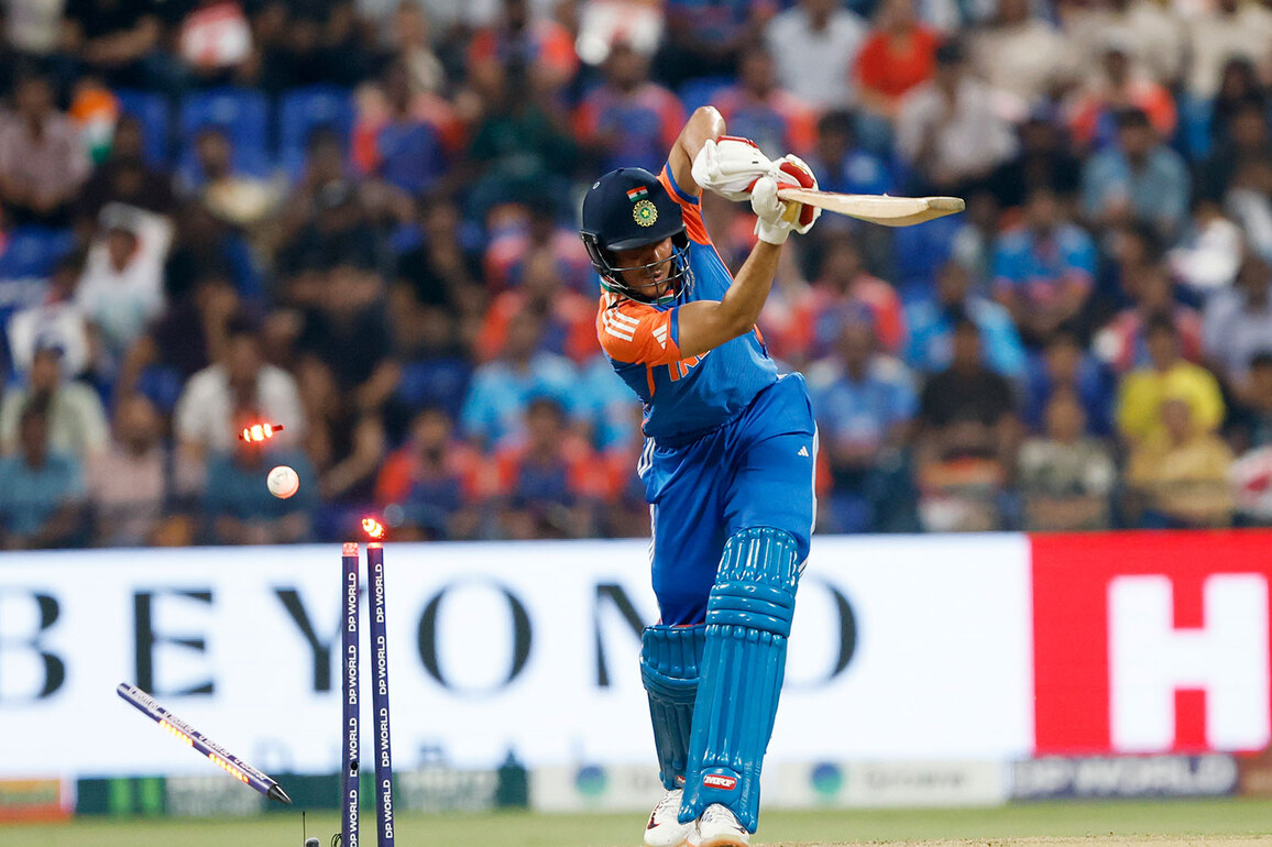 India vs Australia: Shubman Gill's run drought in white ball continues, fails to make an impact in 3rd T20I