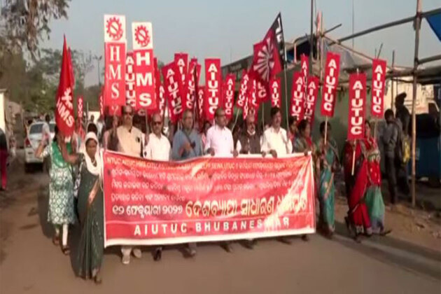 Trade Unions unite to protest against various Central govt policies across India