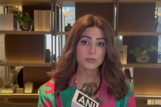 "Taboo that cancer patient has to sit at home and do nothing is not true": Hina Khan on cancer-battling artists in Entertainment industry