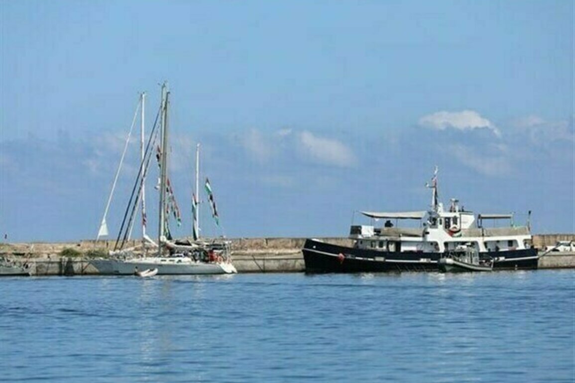 Global Flotilla Sets Sail to Break Israels Siege on Gaza