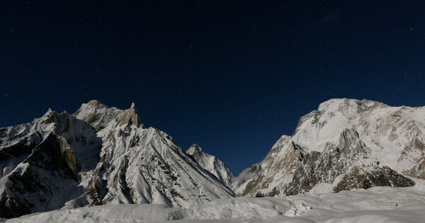 [Beijing Bulletin]Rescuers retrieve bodies of four climbers to Camp-I of Broad Peak, including British-Nepalese climber Nirmal Purja