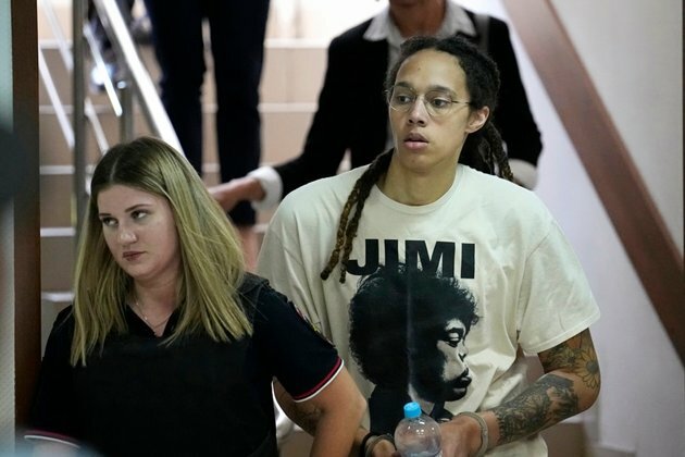 Biden, Harris Speak to Wife of WNBA Player Brittney Griner