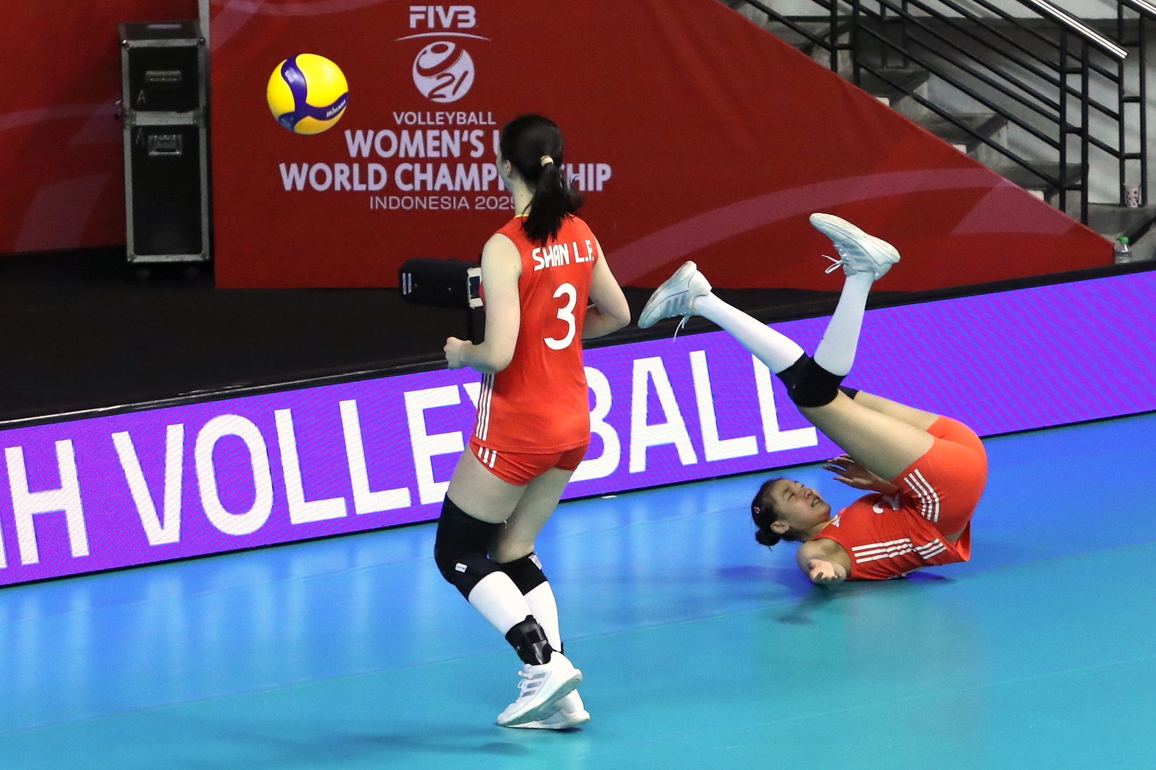 (SP)INDONESIA-SURABAYA-VOLLEYBALL-WOMEN-U21-WORLD CHAMPIONSHIP-FINAL 5-6-CHINA VS POLAND