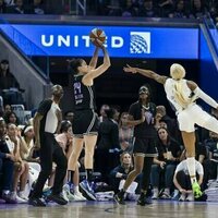 Valkyries, minus Kayla Thornton, rally past Wings