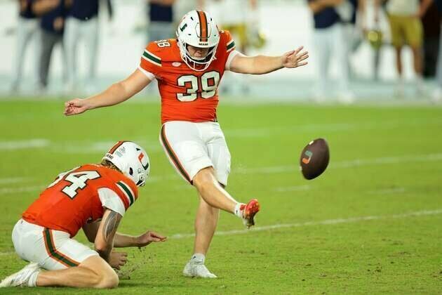 No. 10 Miami boots late field goal to edge No. 6 Notre Dame